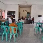 Perkuat Kamtibmas, Danramil dan Babinsa Koramil Sungai Bengkal Gelar Komsos Malam Bersama Tokoh Masyarakat