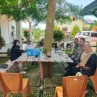Babinsa Kopka Lilik Budiono Jalin Silaturahmi dengan Warga Desa Sumber Sari, Pererat Kemanunggalan TNI dan Rakyat